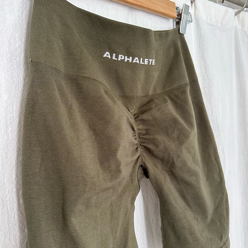 Alphalete amplify Bike Shorts